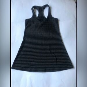 Women’s Lululemon racerback tank